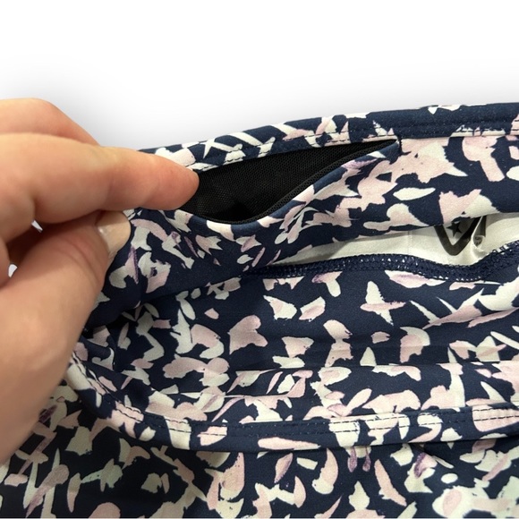 Rockwear Capri Leggings Black White and Lavender Pattern Gymwear Activewear - Picture 5 of 10